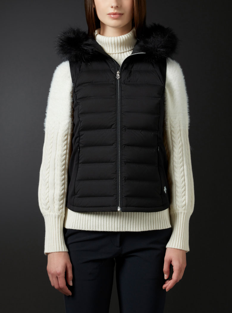 LUXE】エアーポケットストレッチダウンベスト | デサントゴルフ公式