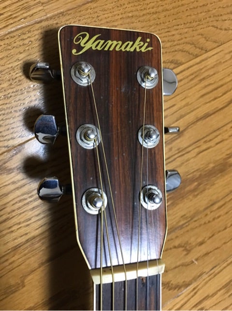 実家の楽器)YAMAKIのフォークギター。F-125？ | 好きに勝手にいろんな楽器