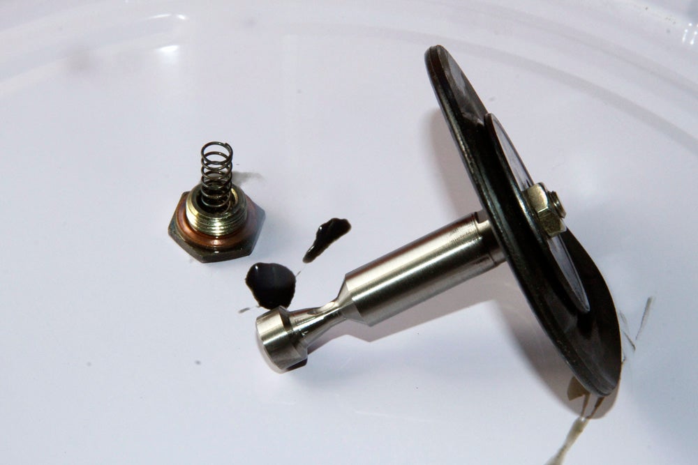 ランクル80 噴射ポンプ 削れたブーコンシャフト | 四駆ショップ