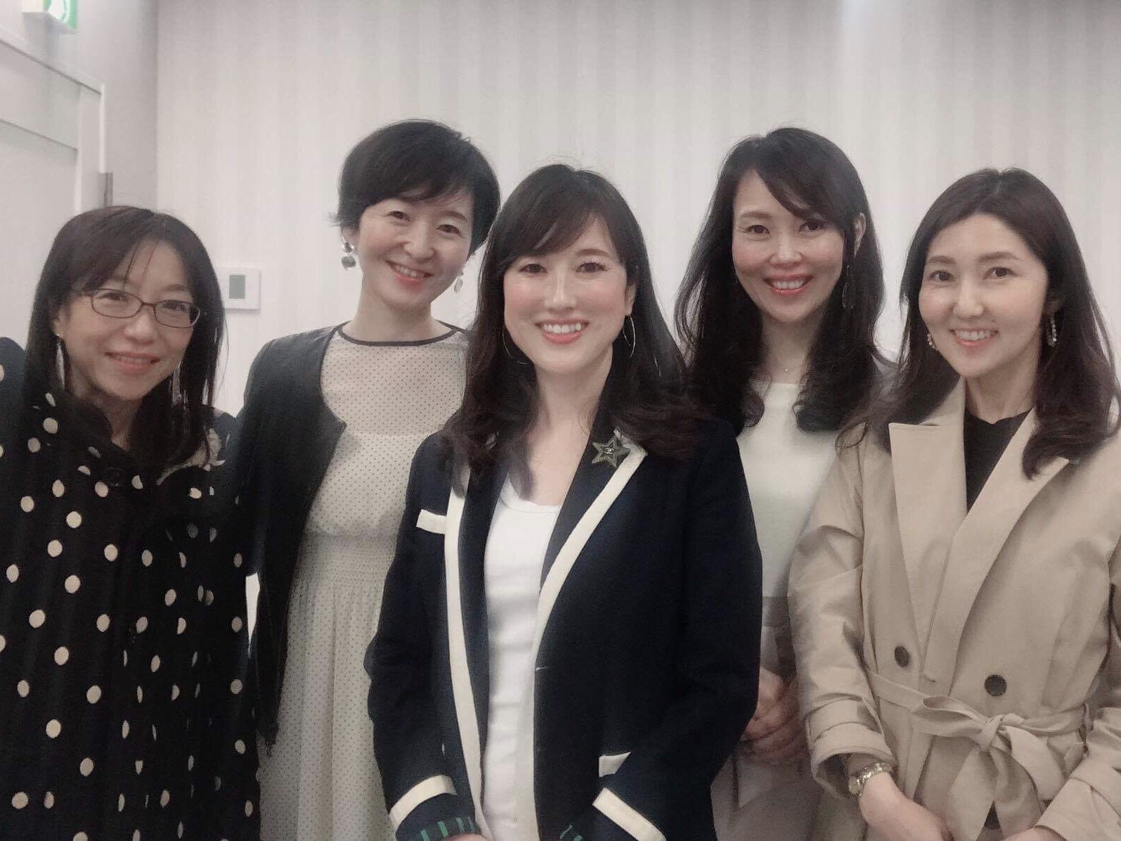 キャサリン妃御用達、HOBBS LONDON | 動画・オンラインビジネス