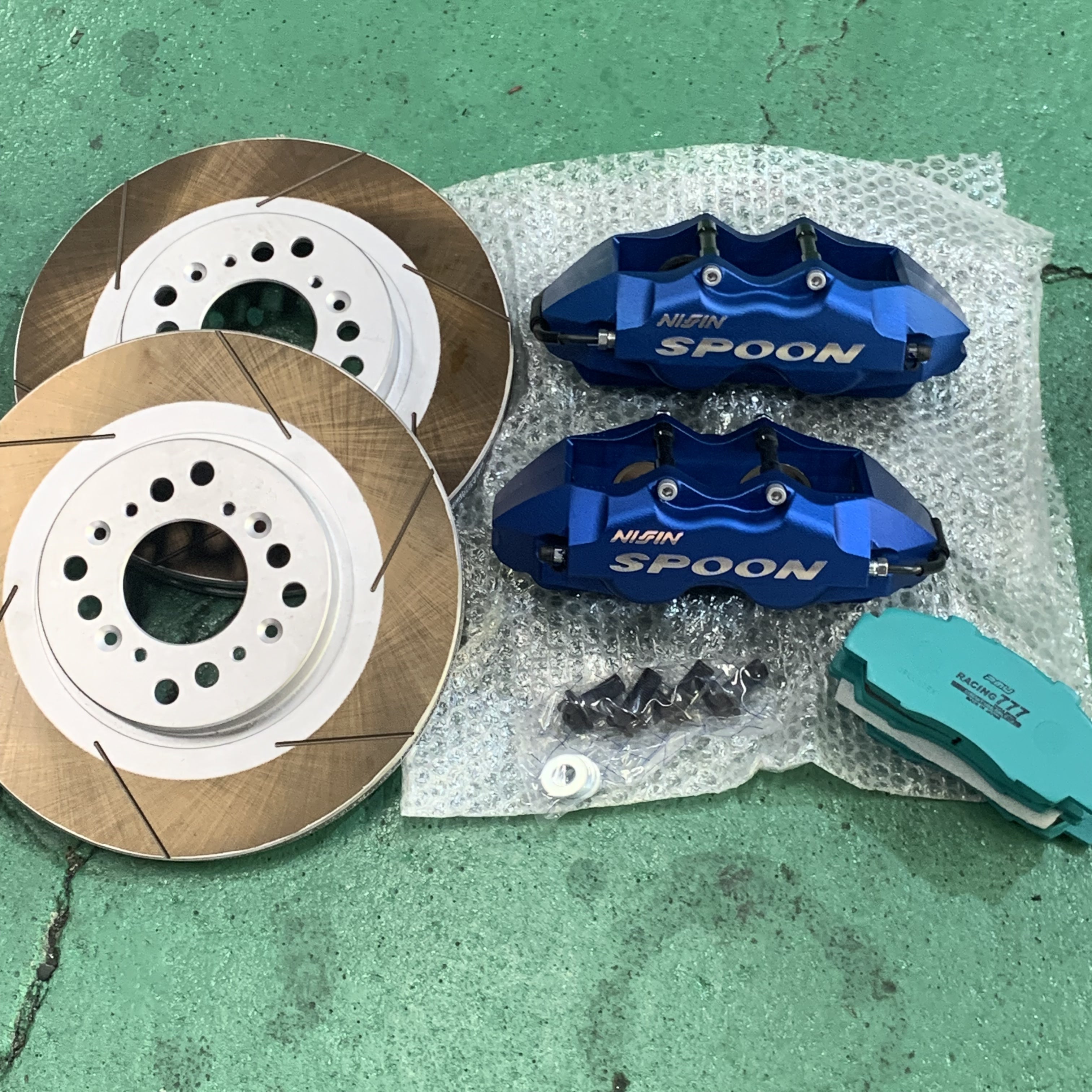 ホンダ車の特権。定番Spoonキャリパー。 | 究極の自由人”angura_05