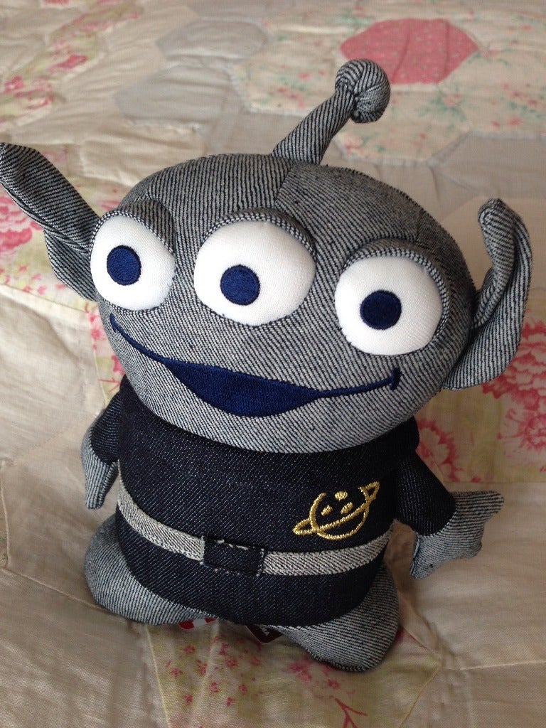 EDWIN×ディズニー 」リトルグリーンメンの色が…（笑） | 日々是甘露2