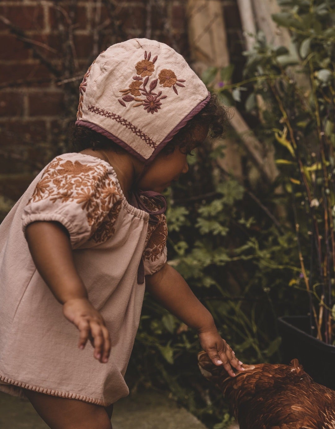 ノスタルジックな刺繍が美しい｢Apolina｣ | 新米ママの海外の子供服