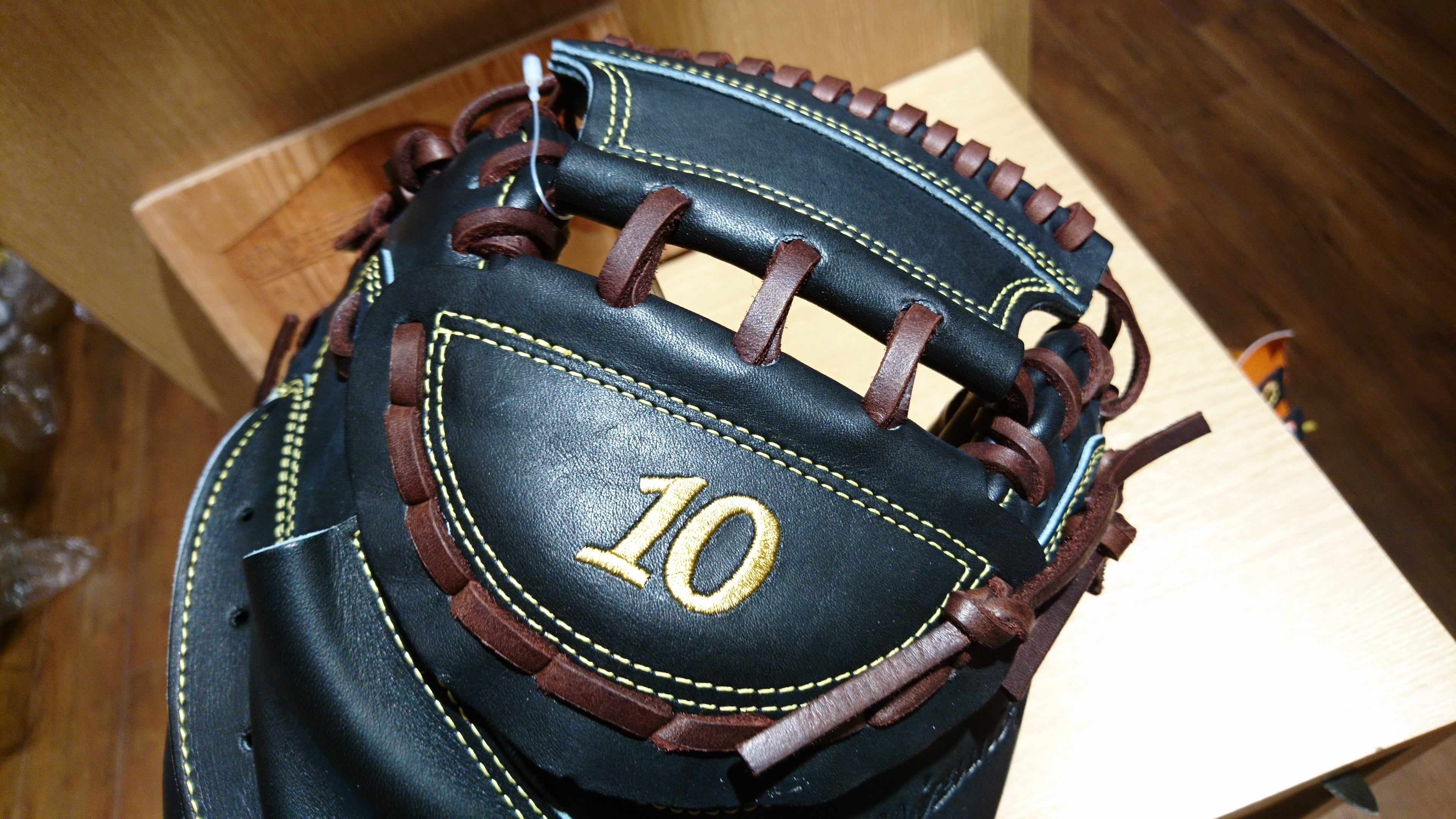 Mizuno 軟式 ミット キャッチャー 阿部慎之助 ベース、ボール2個、袋