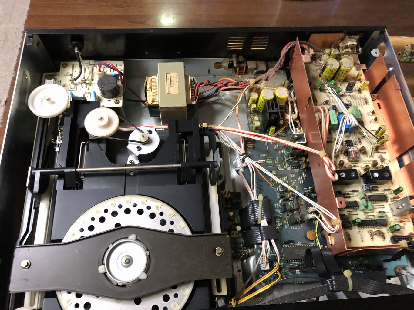 A&D DP-7000(CDプレーヤー)のリペア | team_junkerの気ままなブログ