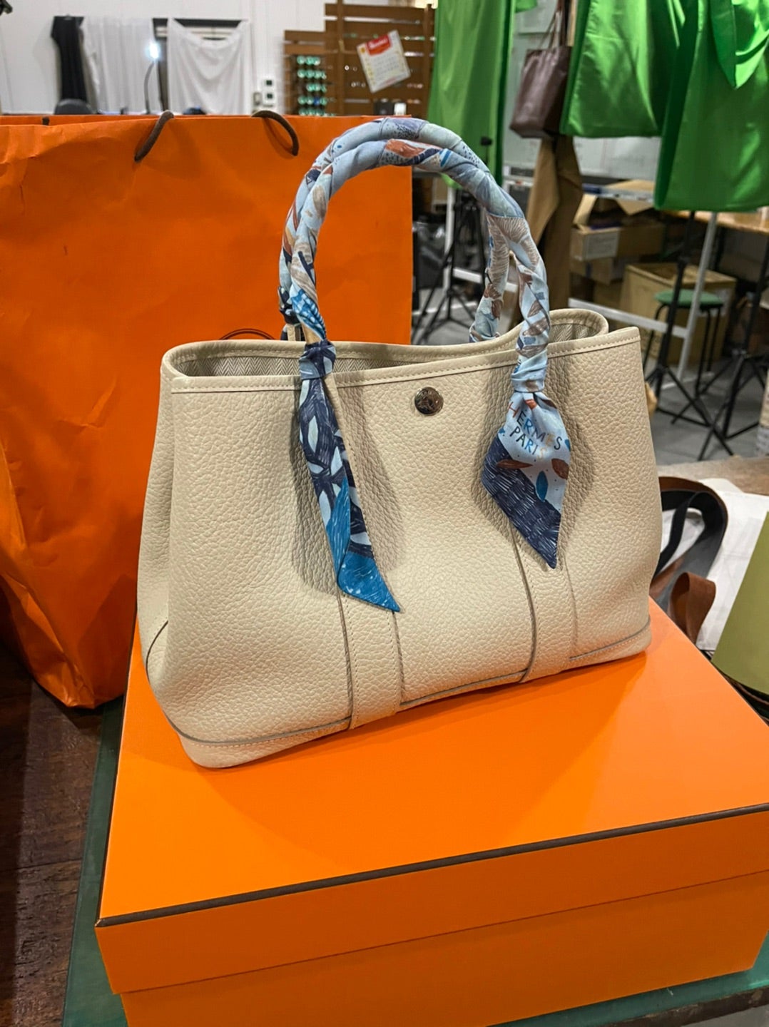 エルメスのガーデンパーティの製造原価やいかに！？ | 新進工房 仙入