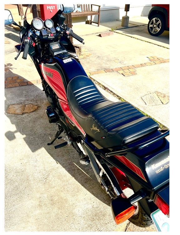 k*a様 z400gp ジュリアーリシート 貼り直し レオパード k*a様 z400gp