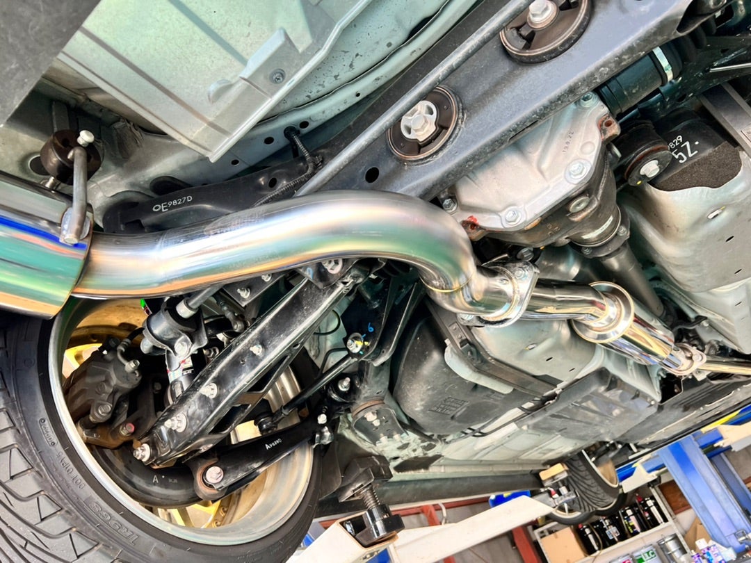 ZN6/ZC6型86/BRZへCLEIB70㎜マフラー取り付け | CLEIBな福モンのブログ