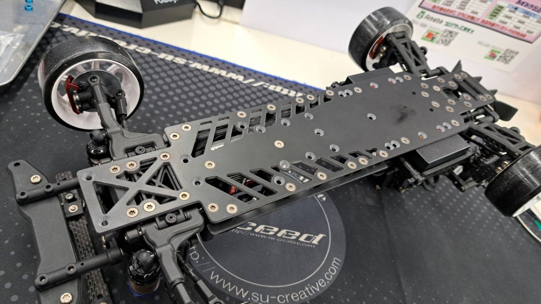 カミカゼFRPシャーシ。 | 加藤商会パパさんのブログ