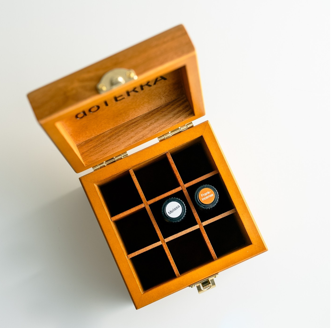 値下げ】ドテラ エッセンシャルオイル 21本&木箱ケース doTERRA 木箱