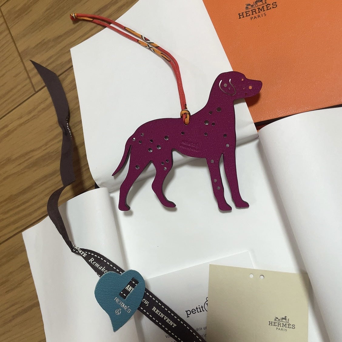 再入荷！】エルメスの プティ アッシュのダルメシアンのチャーム