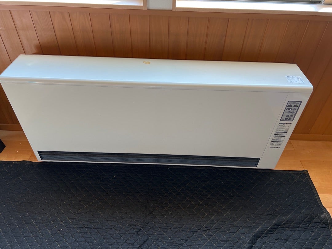 石川県小松市 蓄熱式電気暖房機 蓄暖 白山製作所アルディの撤去作業