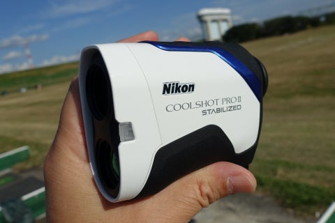 二代目のゴルフ用レーザー距離計もニコン！「クールショットプロⅡ