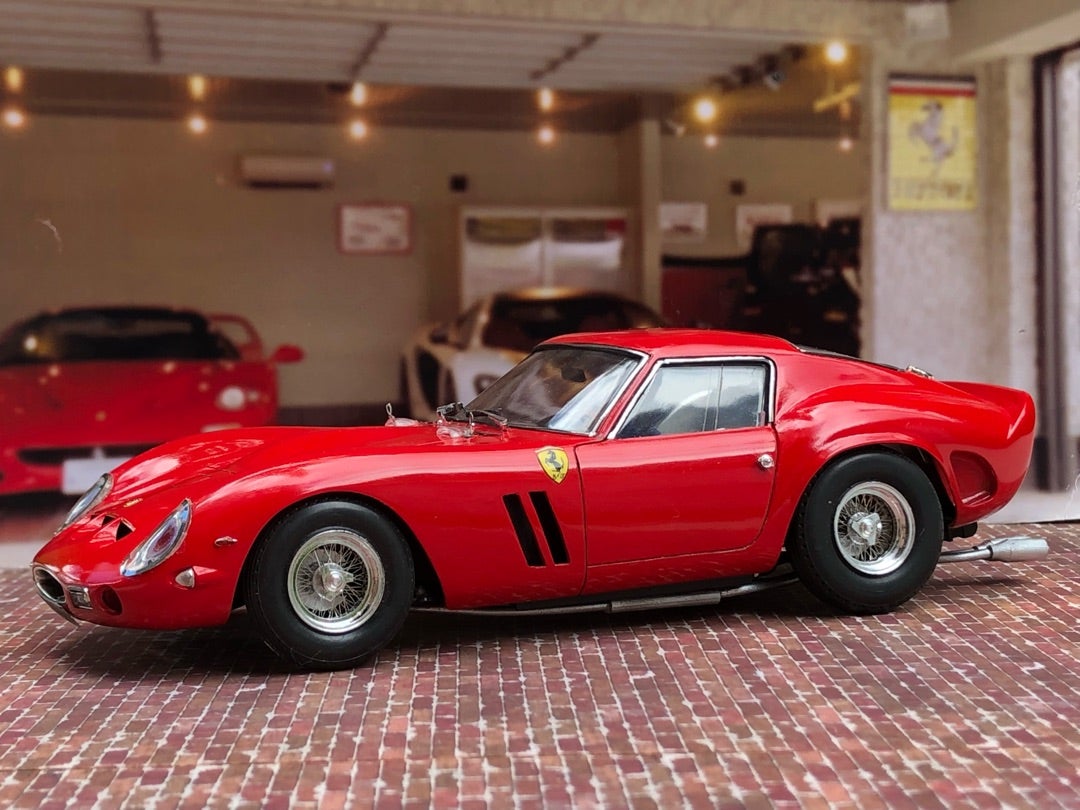ビンテージフェラーリの王様フェラーリ250GTO（1/24 GUNZE） | chefの
