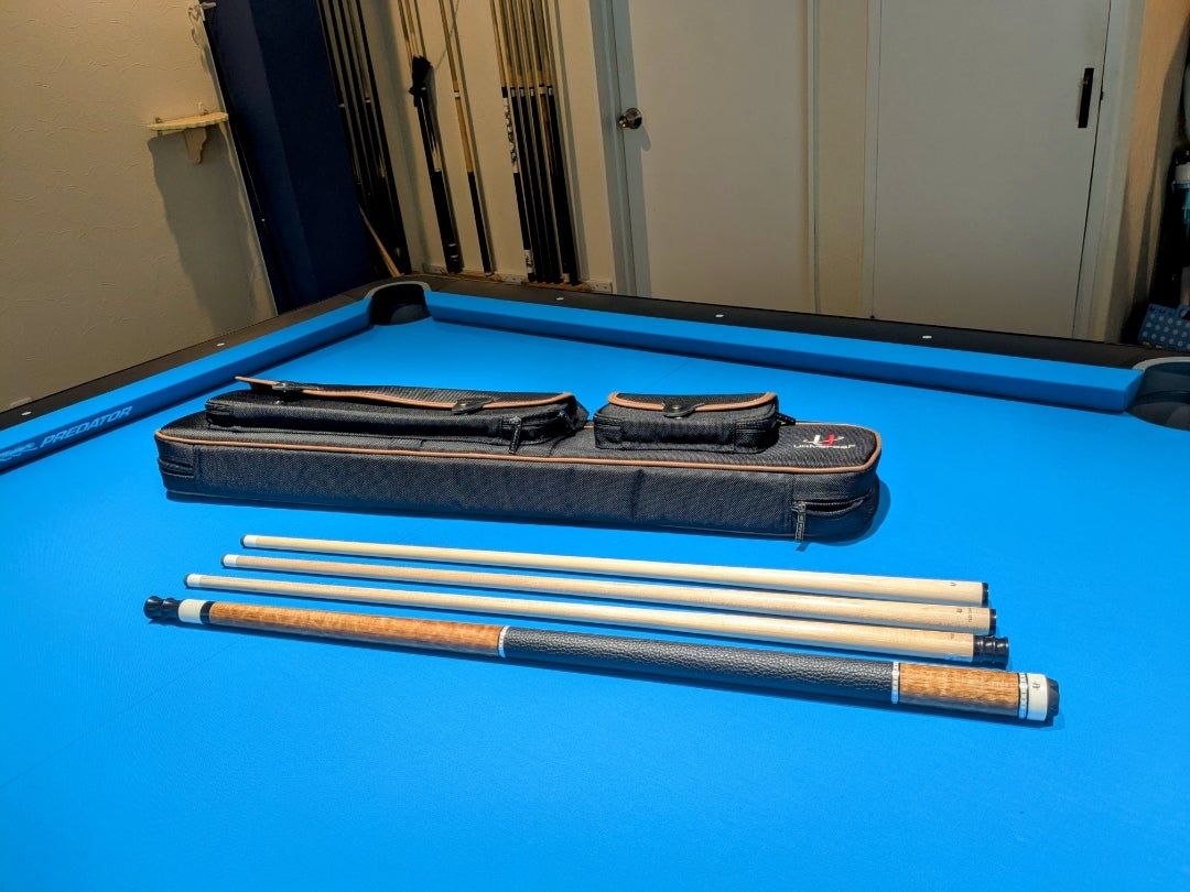 ユニバーサルBLACK LABELキュー 試打感想 ビリヤード用品ユニバーサル