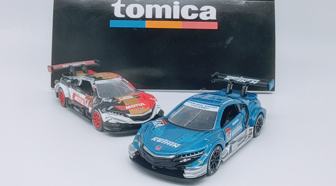 トミカくじ】第2弾 R賞 トミカプレミアムRacing ホンダ NSX-GT 2台