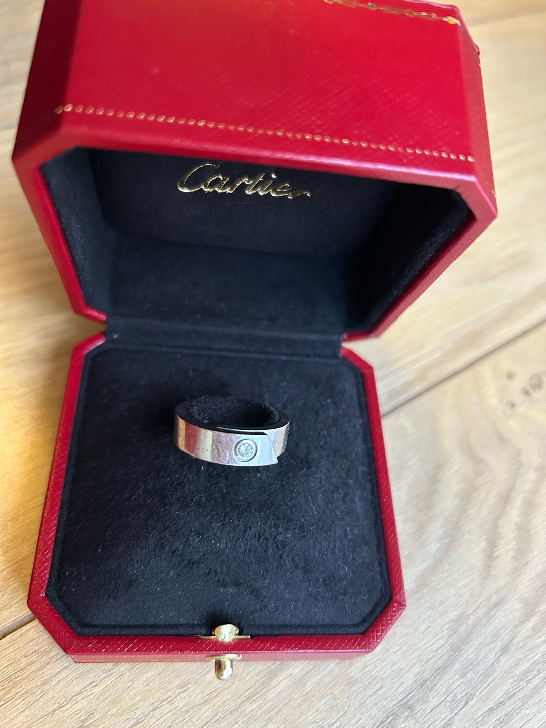 カルティエジュエリーボックスの新旧 | キヌの日々 ジュエリーや