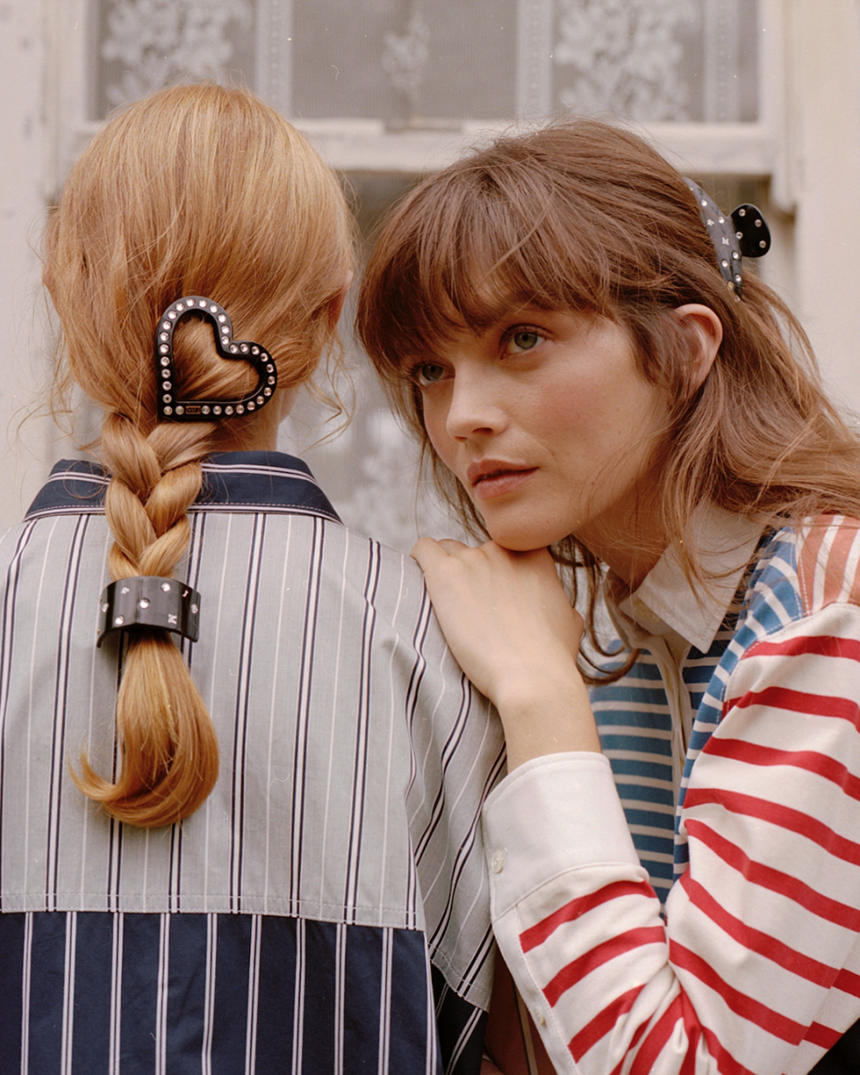 モードなヘアアレンジを楽しめる！ J&M デヴィッドソン×アレクサンドル