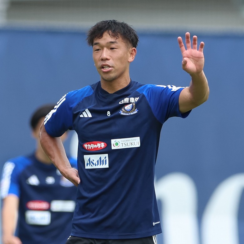 横浜F・マリノス adidas 横浜Fマリノス トレーニングウェア 2XL 2024