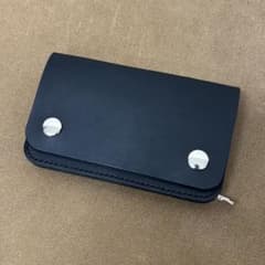 トラッカーウォレット ミドル 黒 2層 薄型 ヌメ 姫路レザー - メルカリ