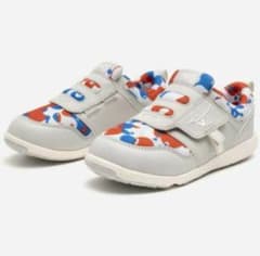 ミズノ キッズ スニーカー 運動靴 ミャクミャク 万博 - メルカリ