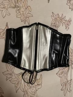 アフィックス パラパラ エナメル コルセット ボンデージ - メルカリ