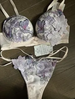 2026年最新】サルートe65の人気アイテム - メルカリ