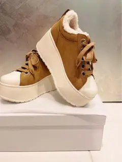 2026年最新】鈴木亜美 スニーカー sの人気アイテム - メルカリ