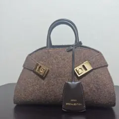 2026年最新】フェラガモ ボストンバッグの人気アイテム - メルカリ