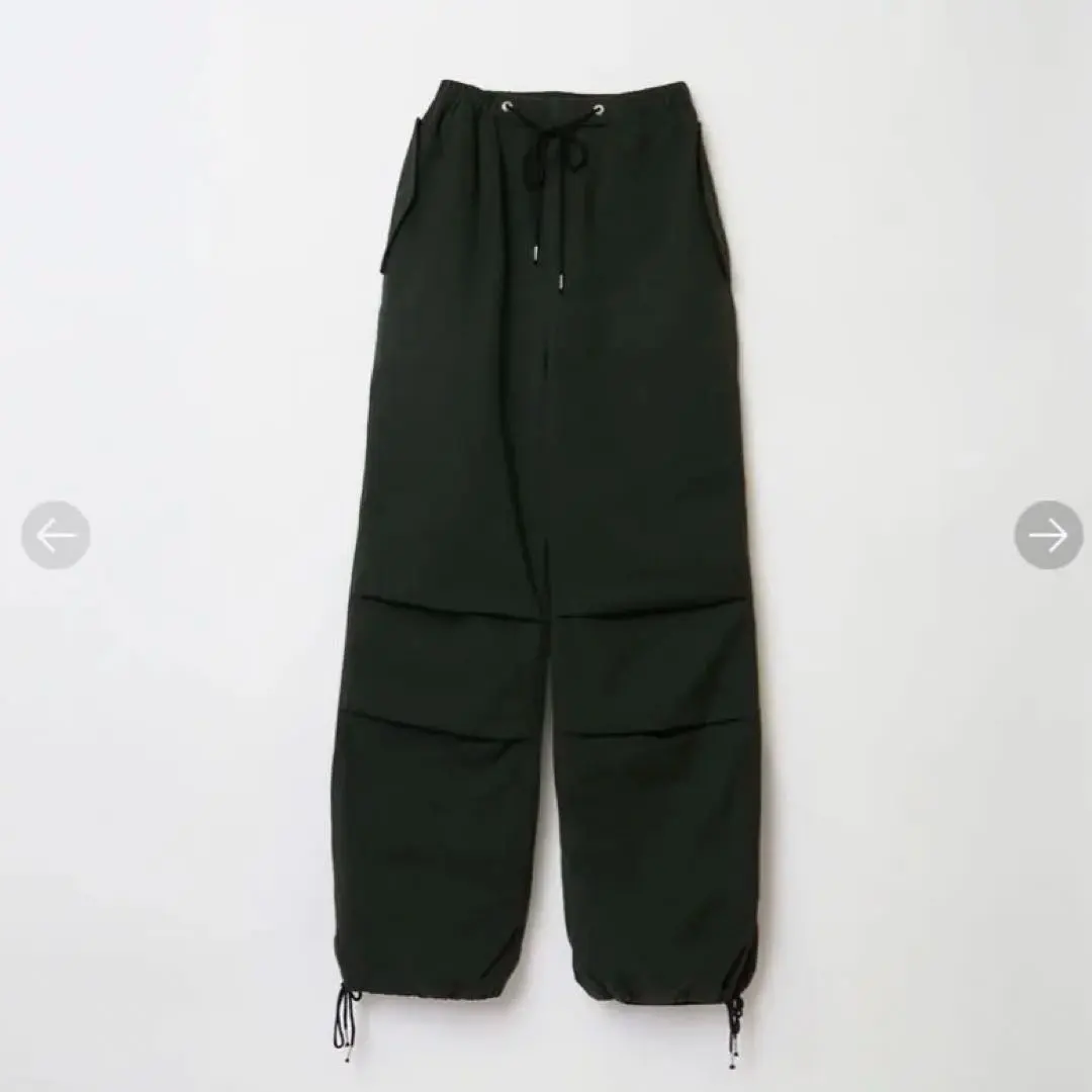 2026年最新】shishikui パラシュートパンツの人気アイテム - メルカリ