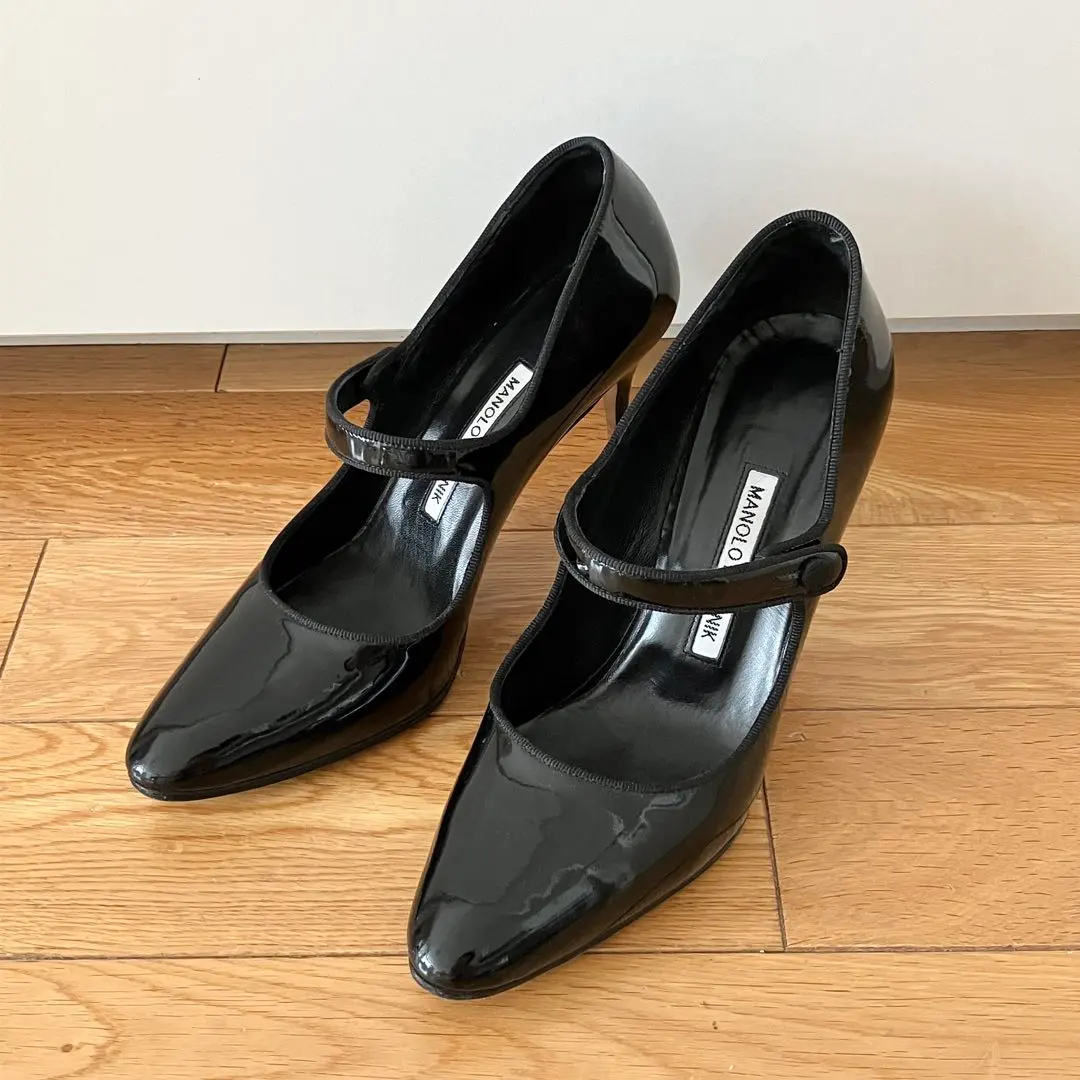 2026年最新】マノロブラニク メリージェーンの人気アイテム - メルカリ