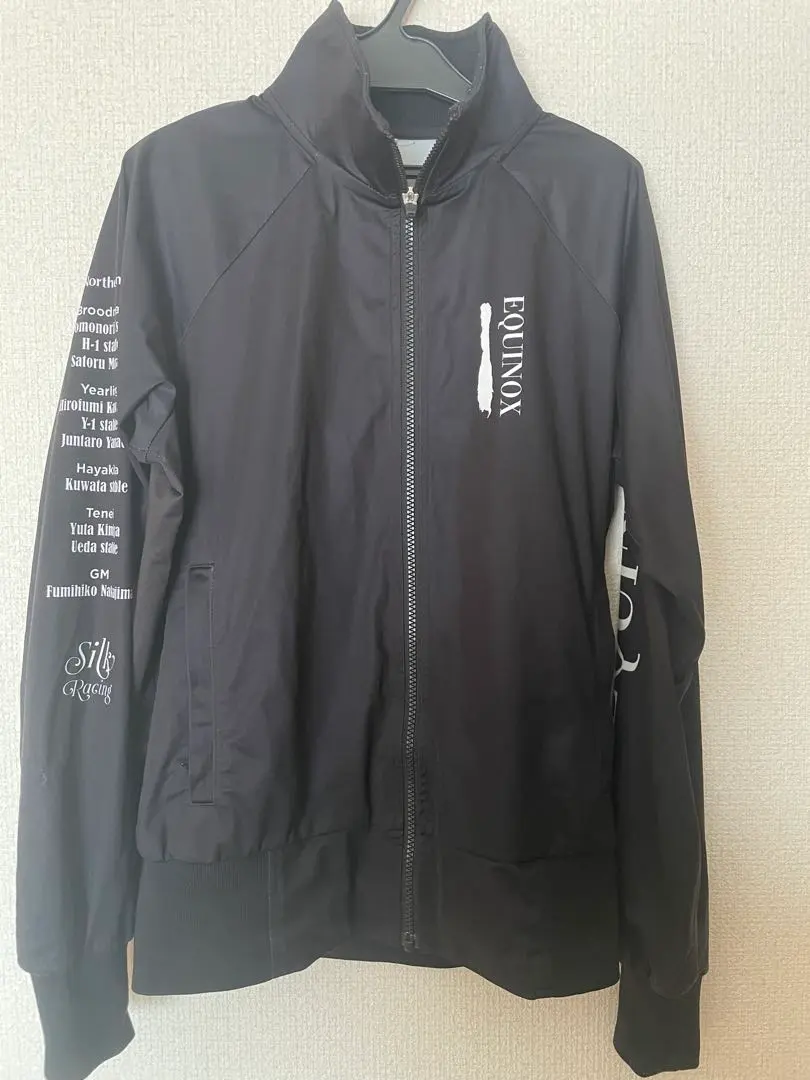 2026年最新】イクイノックス ブルゾンの人気アイテム - メルカリ