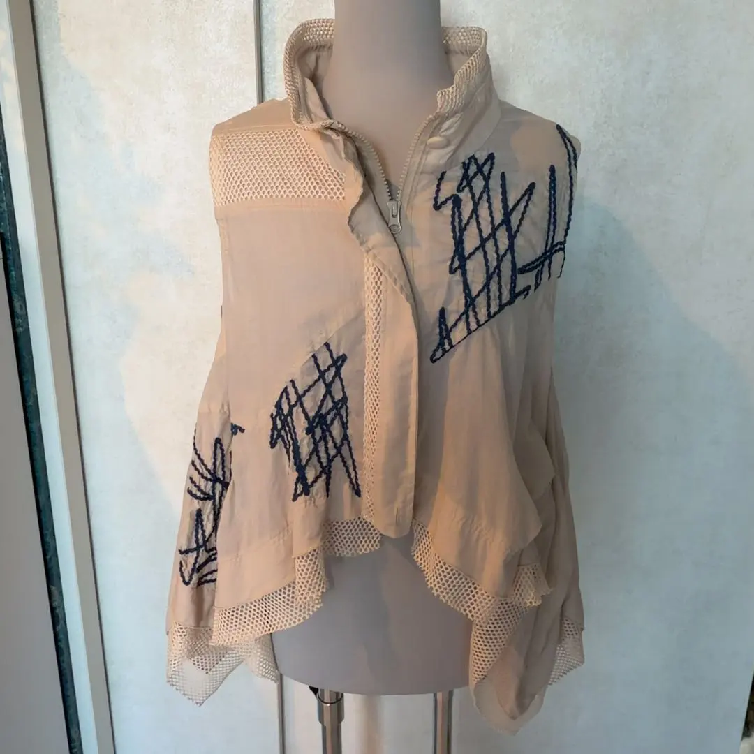 2026年最新】EIKO KONDO ベスト・ジレの人気アイテム - メルカリ