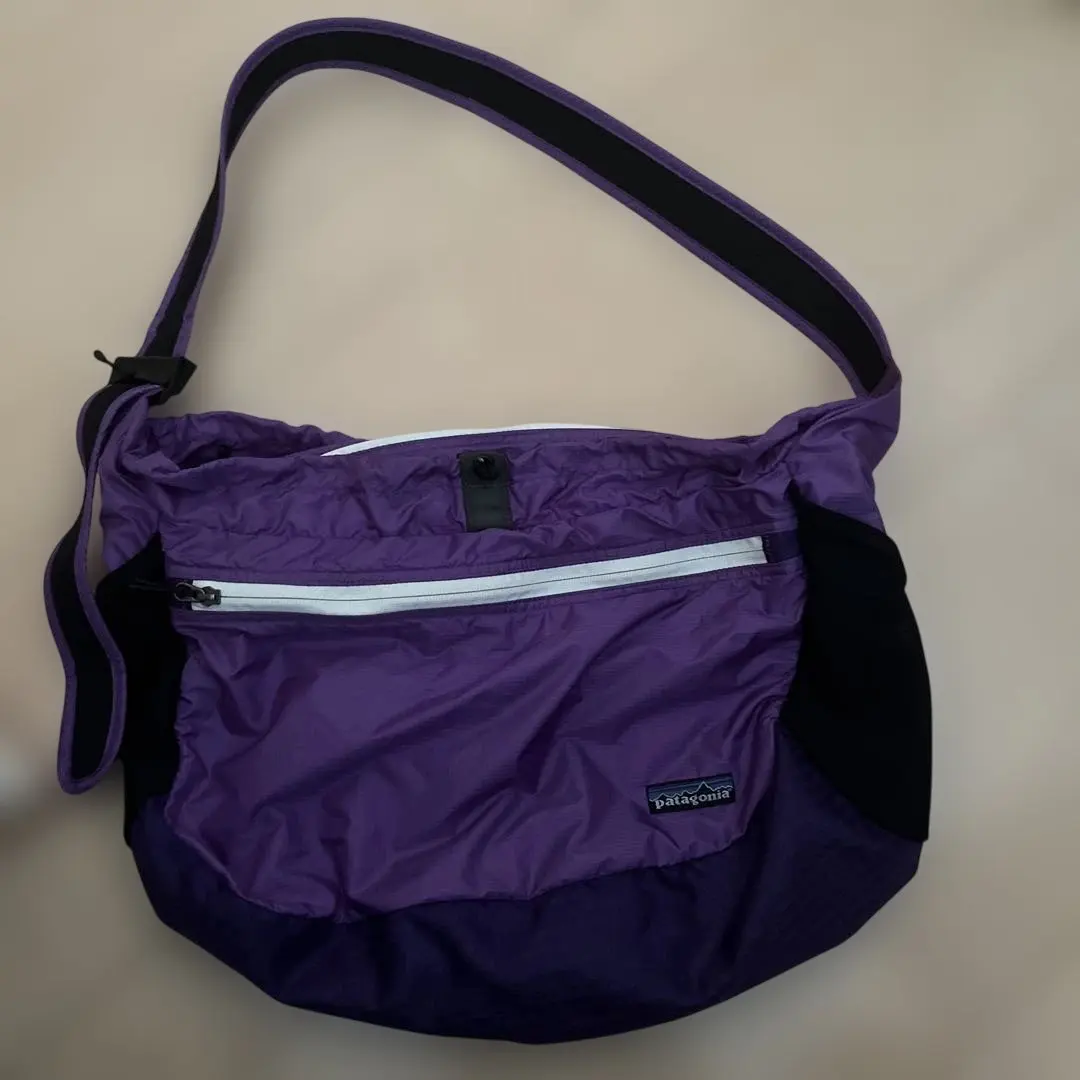 2026年最新】パタゴニア ライトウェイトトラベルクーリエの人気