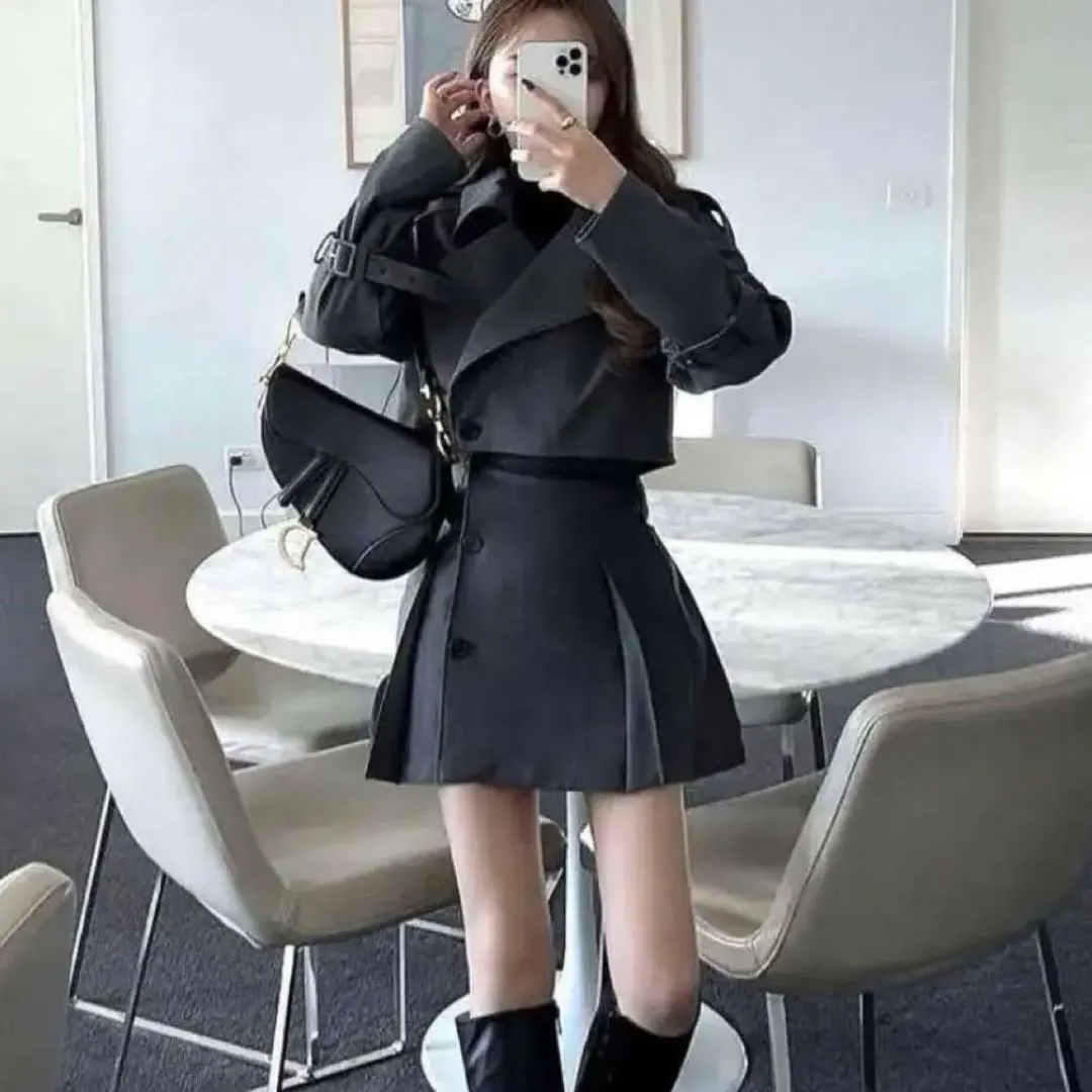 2026年最新】mavimoon トレンチの人気アイテム - メルカリ