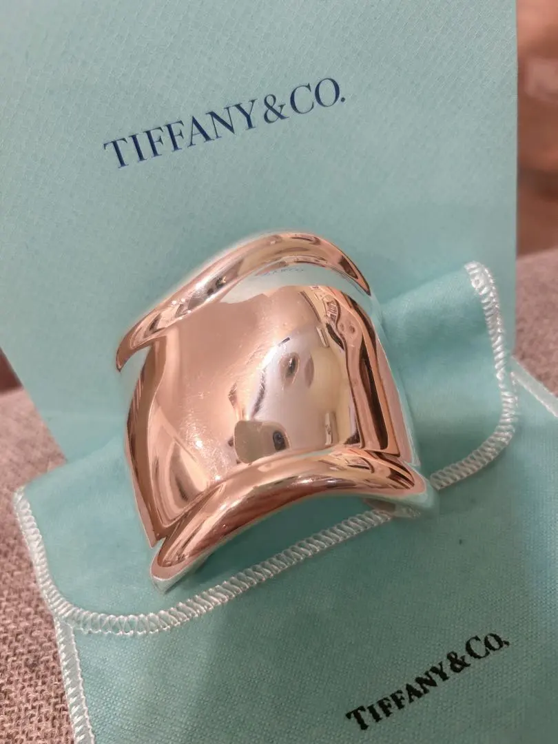 2026年最新】ティファニー ボーンカフ 右手の人気アイテム - メルカリ