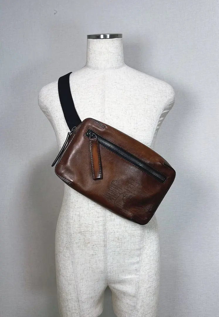 2026年最新】ベルルッティ ボディバッグの人気アイテム - メルカリ