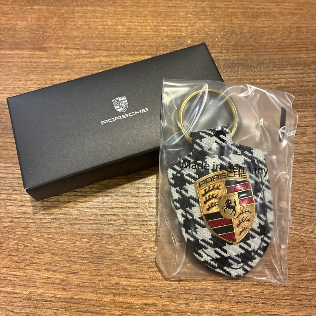2026年最新】ポルシェ キーホルダー 千鳥の人気アイテム - メルカリ