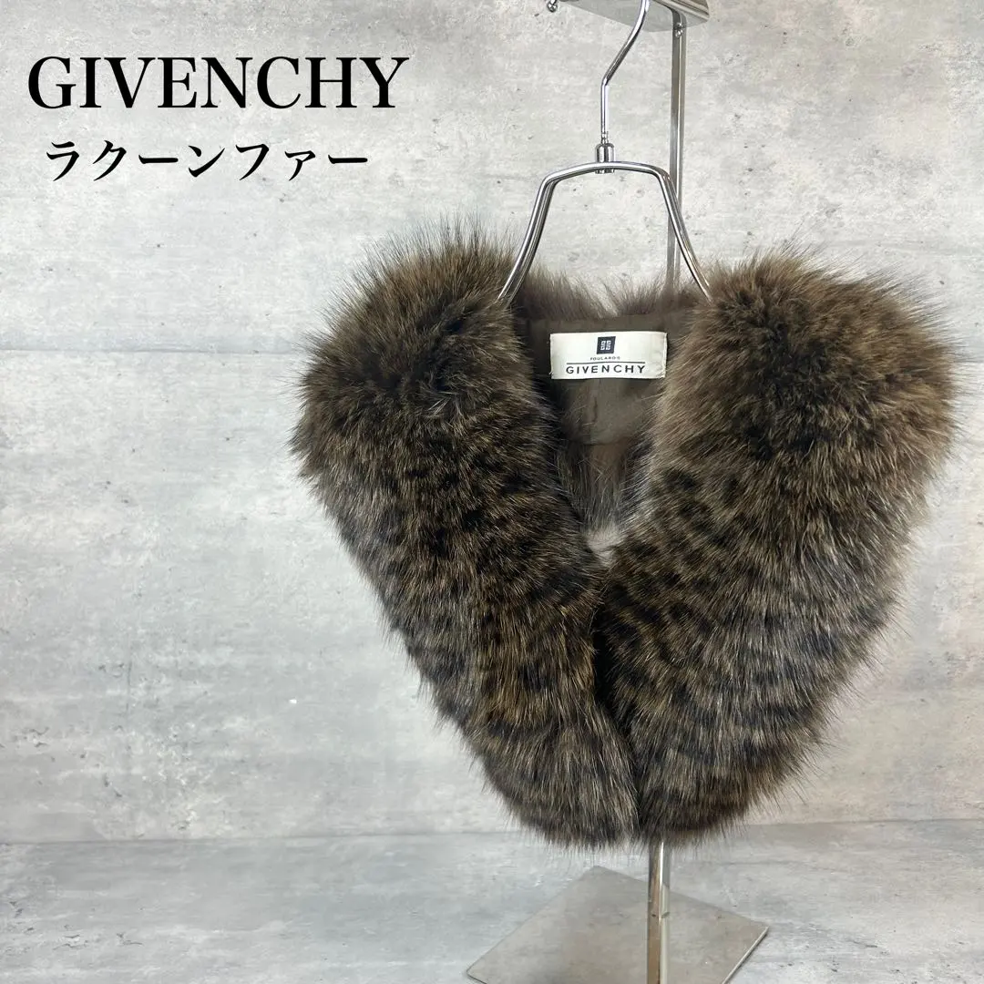 2026年最新】ジバンシー ファー マフラーの人気アイテム - メルカリ