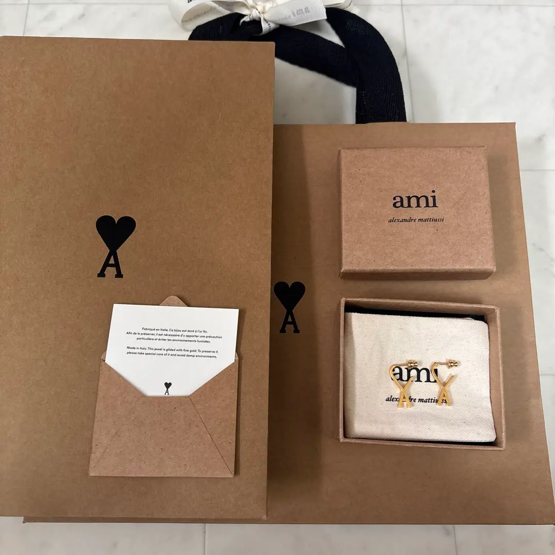 2026年最新】ami paris ピアスの人気アイテム - メルカリ