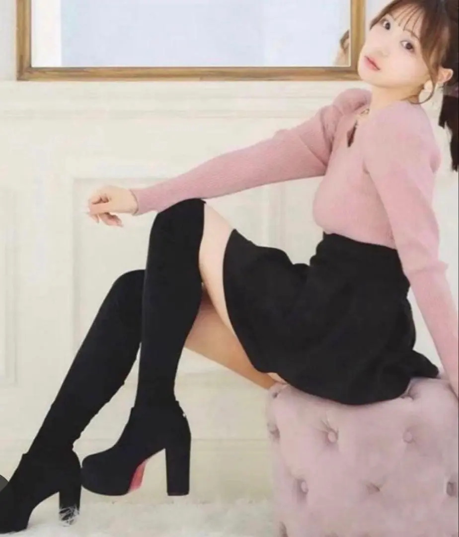 2026年最新】michellMacaron ロングブーツの人気アイテム - メルカリ