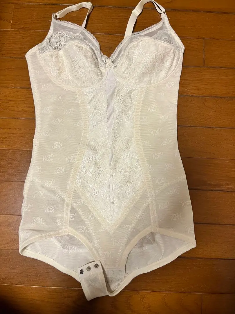 2026年最新】マミエール ボディスーツの人気アイテム - メルカリ