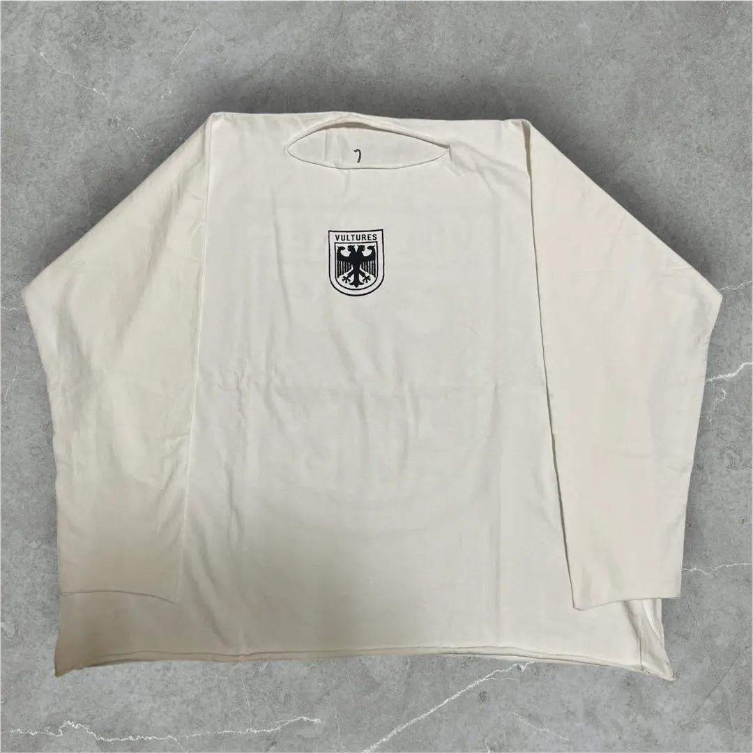 2026年最新】yeezy vultures ロンtの人気アイテム - メルカリ