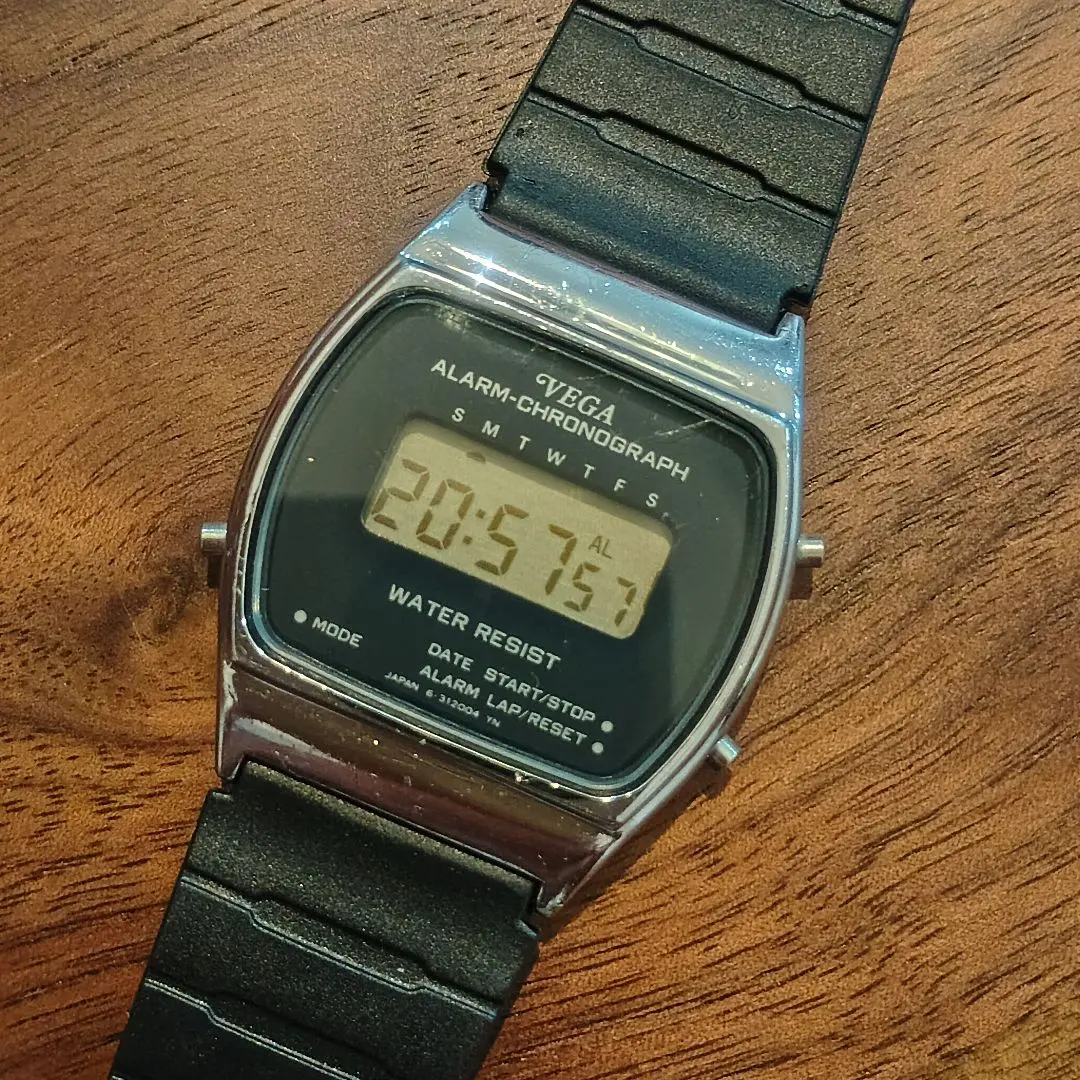 2026年最新】vega デジタル時計の人気アイテム - メルカリ