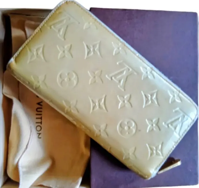 2026年最新】ルイヴィトン ジッピーウォレット バレンタインの人気