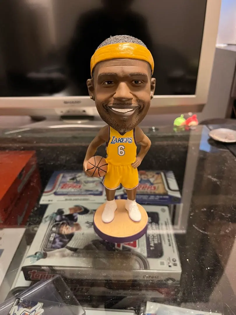 2026年最新】レブロンジェームズ ボブルヘッドの人気アイテム - メルカリ