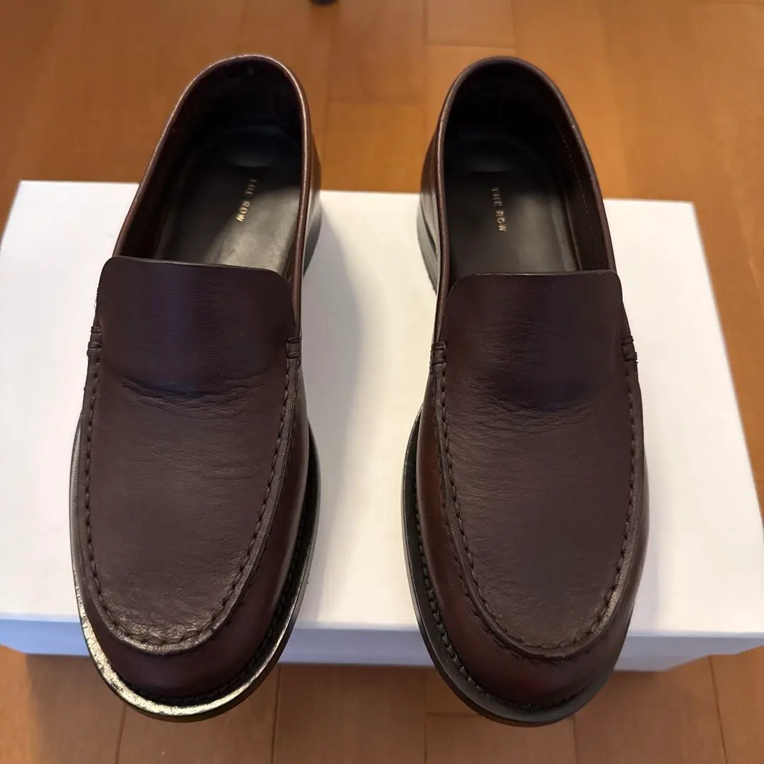 2026年最新】the row ローファーの人気アイテム - メルカリ