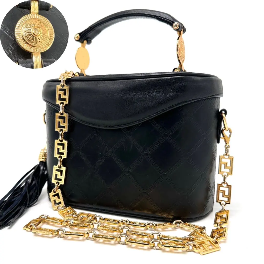 2026年最新】ジャンニヴェルサーチ バニティの人気アイテム - メルカリ