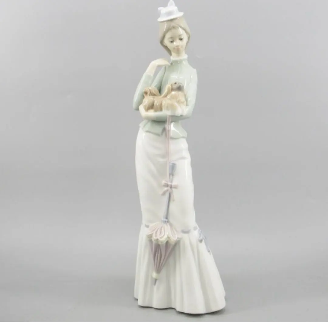 2026年最新】リヤドロ 子犬を抱く貴婦人の人気アイテム - メルカリ