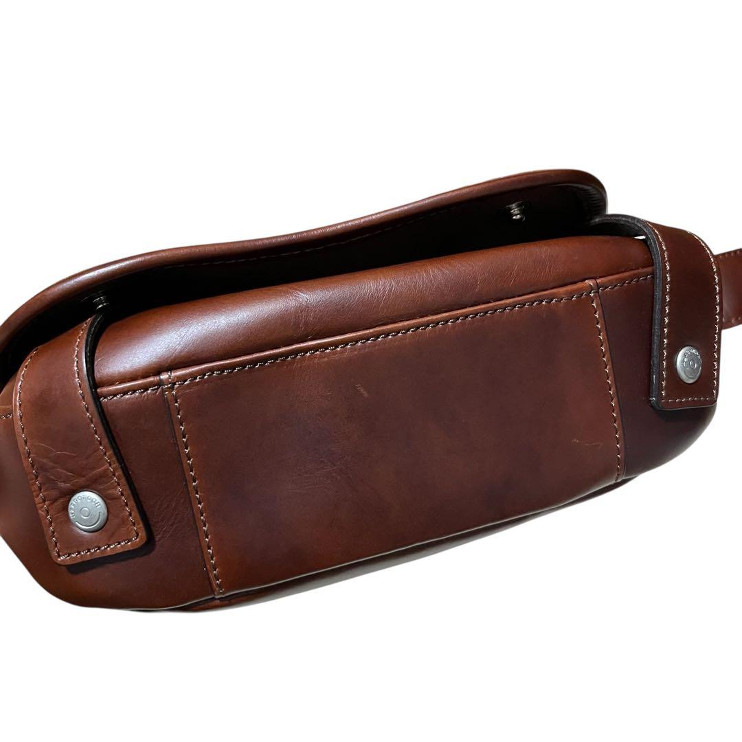 KI2926様専用 極美品HERGOPOCH06-OVL ワキシングレザー 牛革 - メルカリ